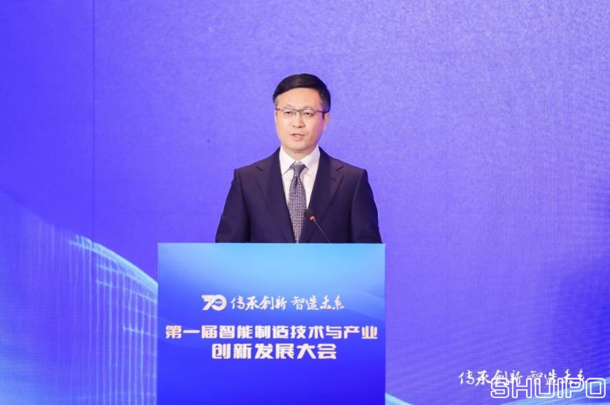 北京市西城區(qū)委副書記、區(qū)長劉東偉